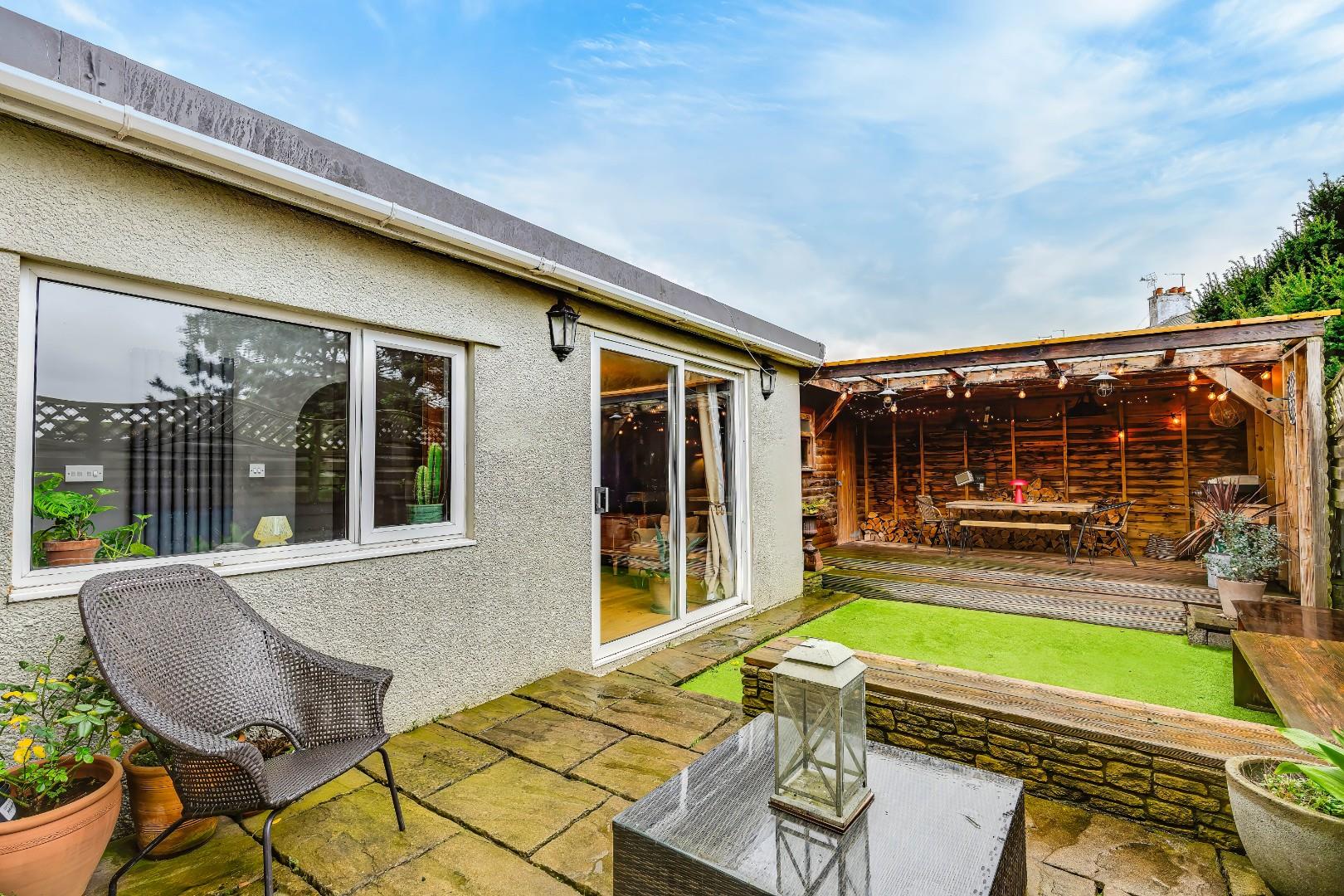 Borough Close, Cowbridge, Vale of Glamorgan, CF71 7BN